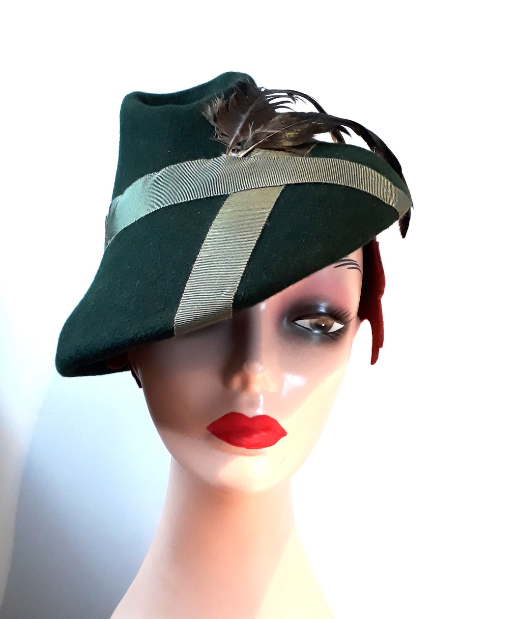 1930's Inspired Hat Bottle Green